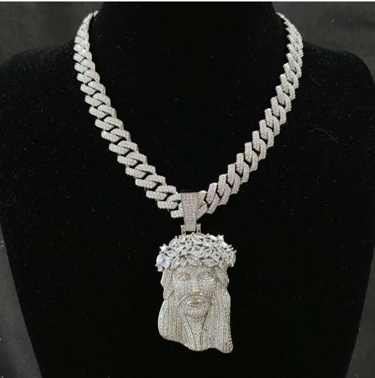 VVS Moissanite Diamond 10mm Jesus Pendant