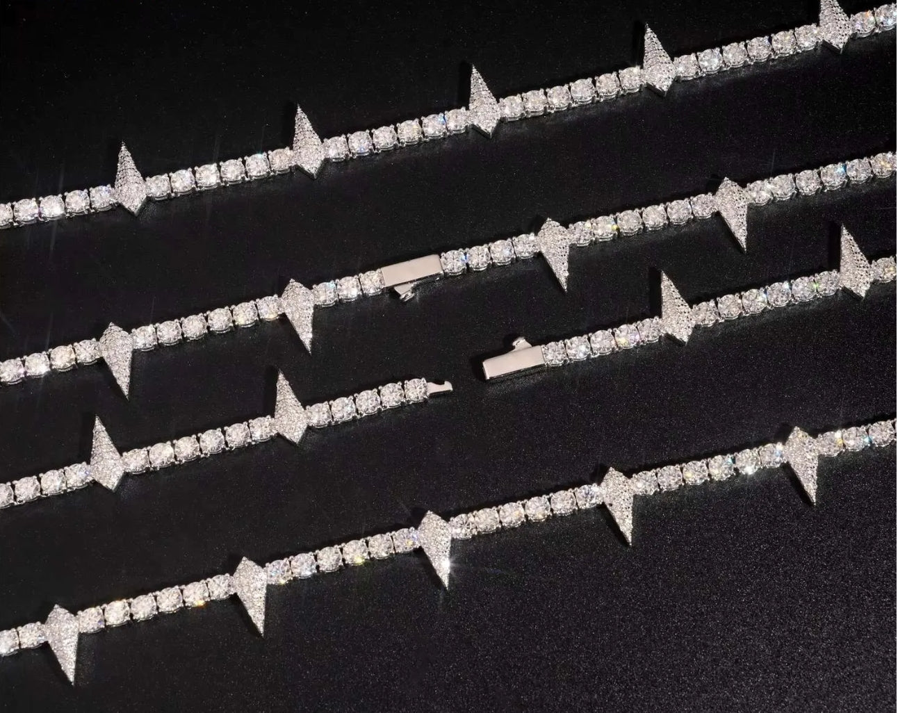 Pointed VVS Moissanite Diamond Necklace